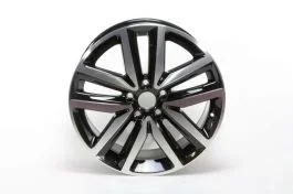 18 x 7.5 “Bathurst ” Wheel with Black Inserts