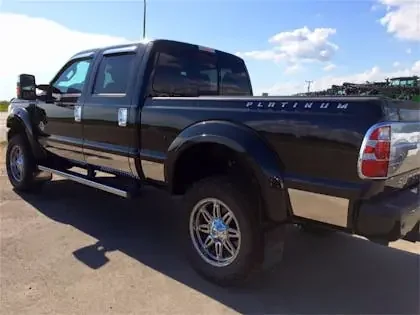 ICI T4072-304M Rocker Panel Molding