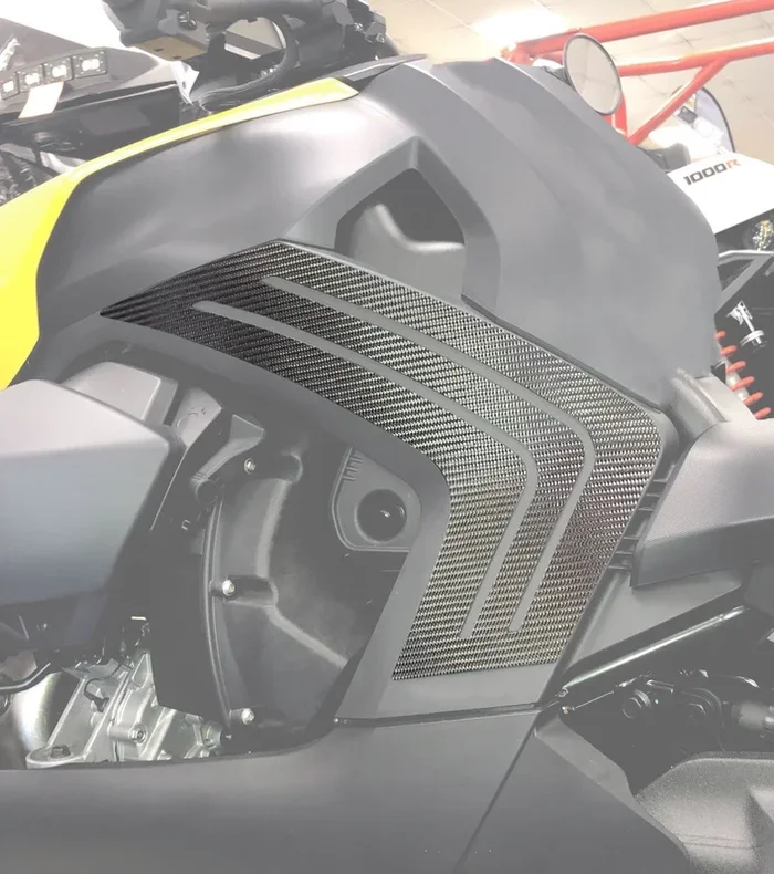 Knee Traction Pad Accent Fits 2019-2024 Can-Am Ryker
