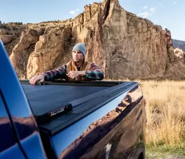 Roll-N-Lock LG401M M-Series – 19-26 Ram 1500 w/out RamBox and Multifunction Tailgate, 5.6‘