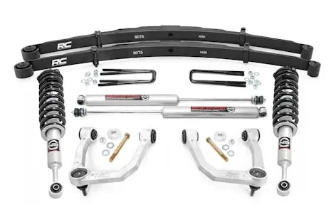 Rough Country 74232 Bolt-On Lift Kit w/Shocks