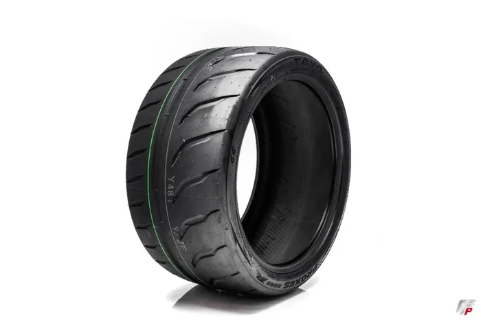Toyo Proxes R888R 325/30/19
