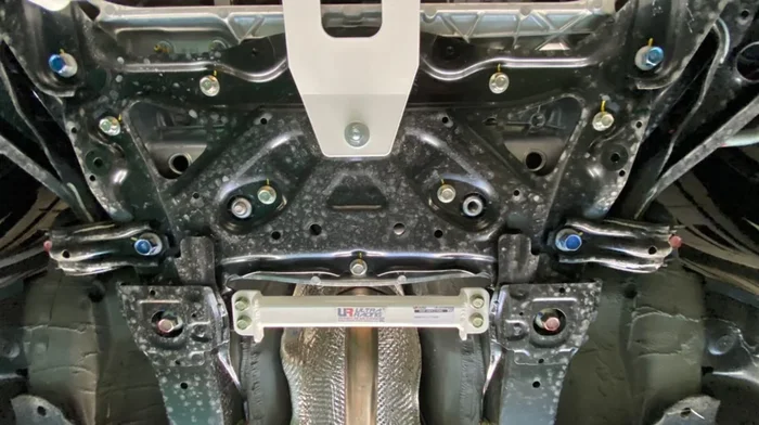 Ultra Racing HONDA CIVIC Ultra Racing Front Lower Brace UR-LA2-4269