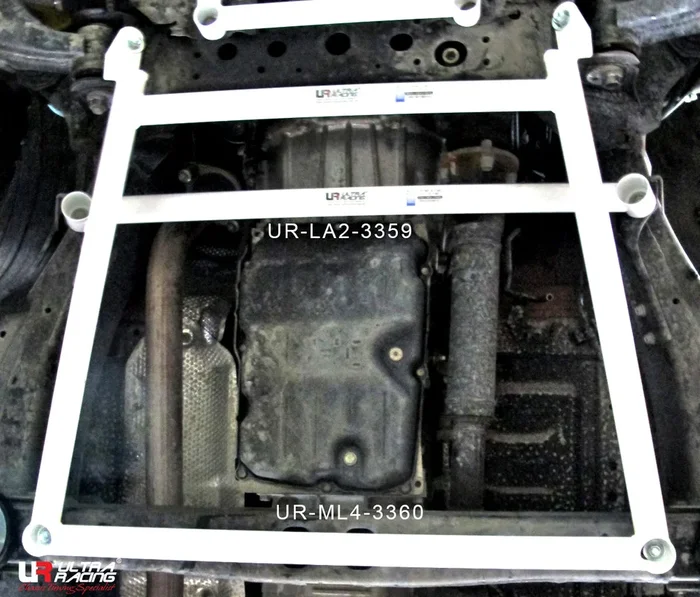 Ultra Racing Toyota Hilux Front Lower Brace URTH-LA2-3359