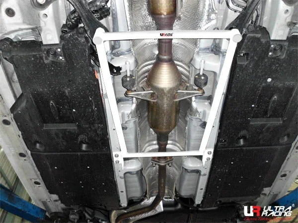 Ultra Racing Toyota Prius VW30 Rear Anti Roll Bar URAR19-380