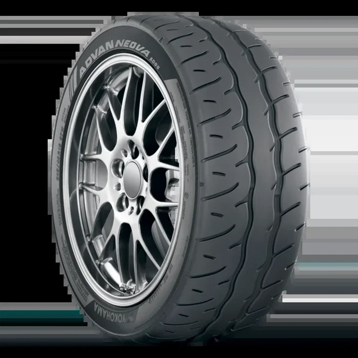 Yokohama Advan Neova AD09 Tire 245/35R19